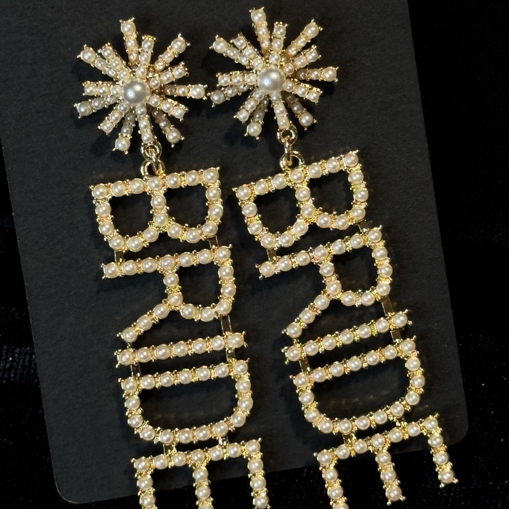 Gold Pearl Statement Drop Earrings - BRIDE 💒
